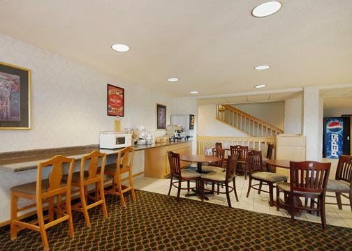 Econo Lodge ווסט לאפייט מסעדה תמונה